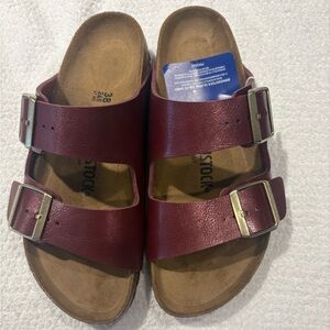 Birkenstock Women’s Arizona Sz 38 or 7-7.5 Berry